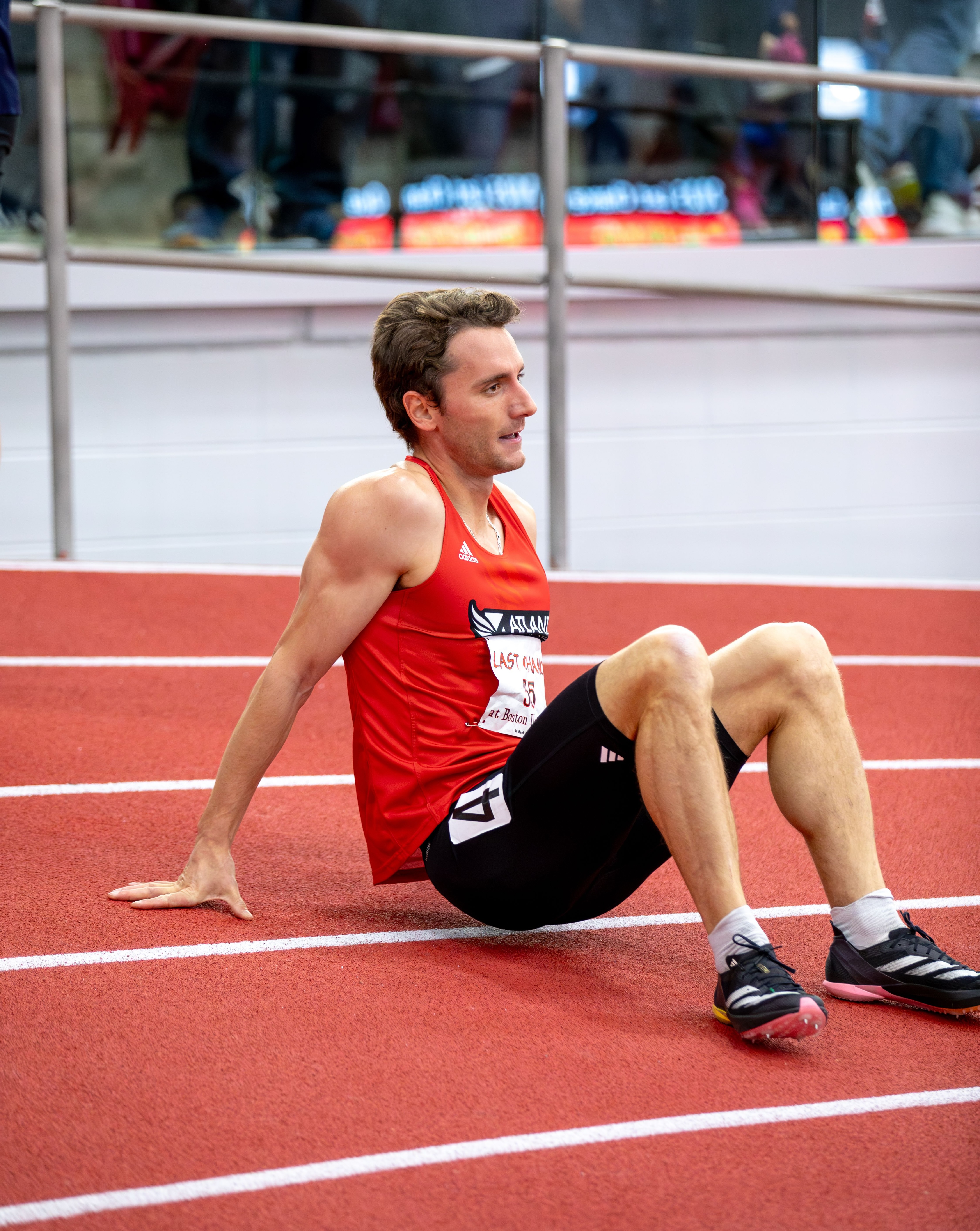 Rob Heppenstall running the 800m at Boston University